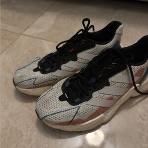 Adidas Men's White and Black Sneakers